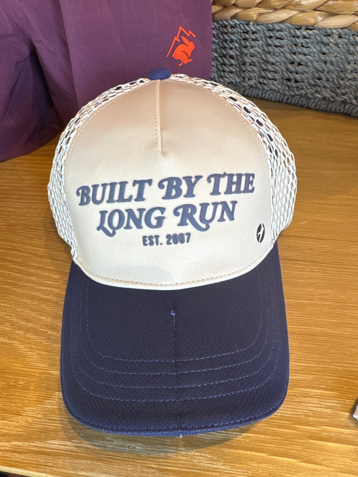Oiselle - Runner Trucker